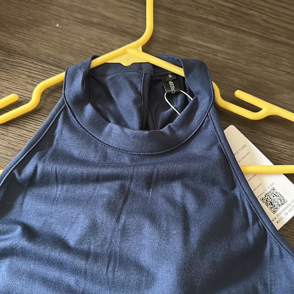 Romper - Picture 3 of 4